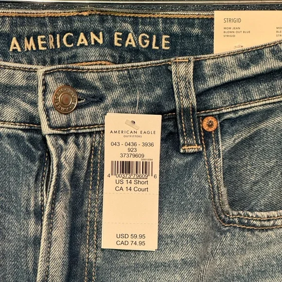 AE strigid distressed mom jean- 14 short NWT - Picture 3 of 3